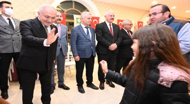 Osmaniye Belediye Başkanı Kadir Kara, Şehit ve Gazi Aileleri onuruna iftar yemeği düzenledi