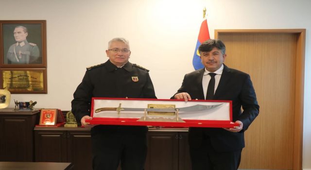 Başkan Baz'dan Osmaniye İl Jandarma Komutanı Altundarak'a ziyaret