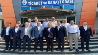AK Parti heyeti OTSO Başkanı Aksoy'u ziyaret etti