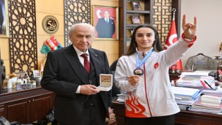 Hemşehrimiz Devlet Bahçeli, Bozkurt Sıla Zeynep Turan'ı kabul etti