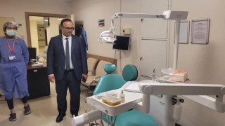 İl Sağlık Müdürü Ahmet Kara, Osmaniye Ağız ve Diş Sağlığı Merkezinde incelemelerde bulundu