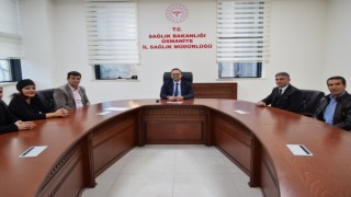 Akdeniz Kahramanmaraş Dernekler Fedarasyonu üyelerinden İl Sağlık Müdürü Ahmet Kara'ya ziyaret